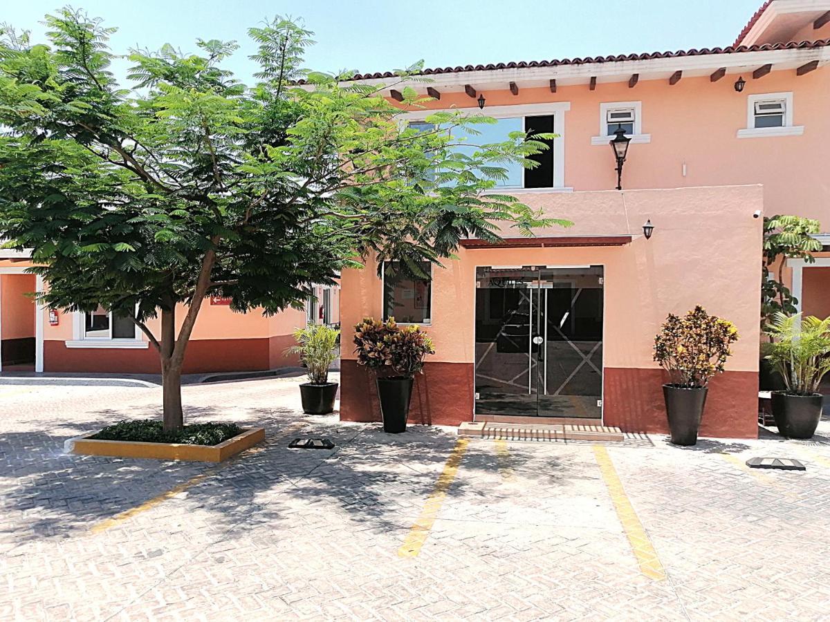 Hotel Aquiles Guadalajara Ngoại thất bức ảnh