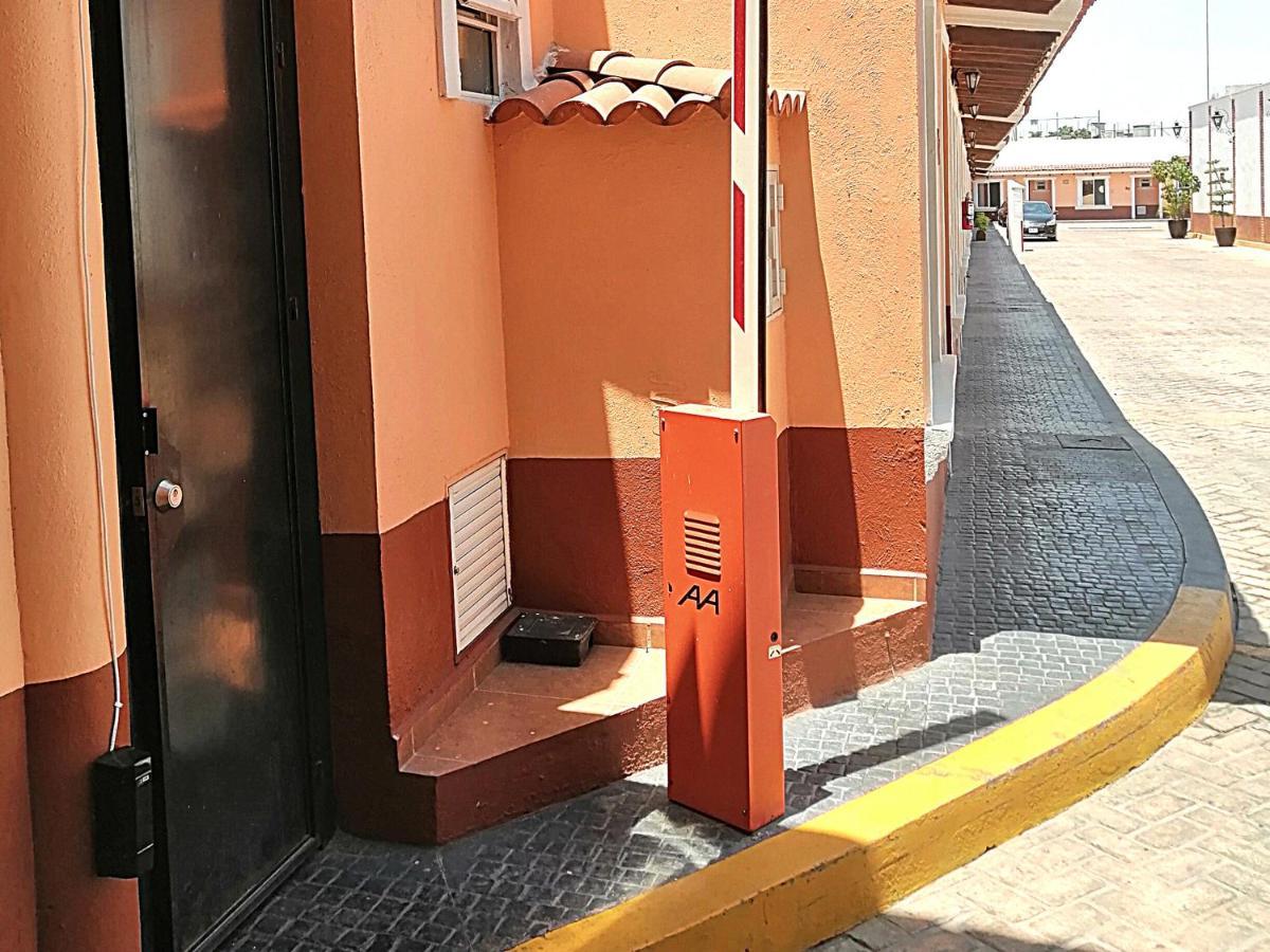 Hotel Aquiles Guadalajara Ngoại thất bức ảnh