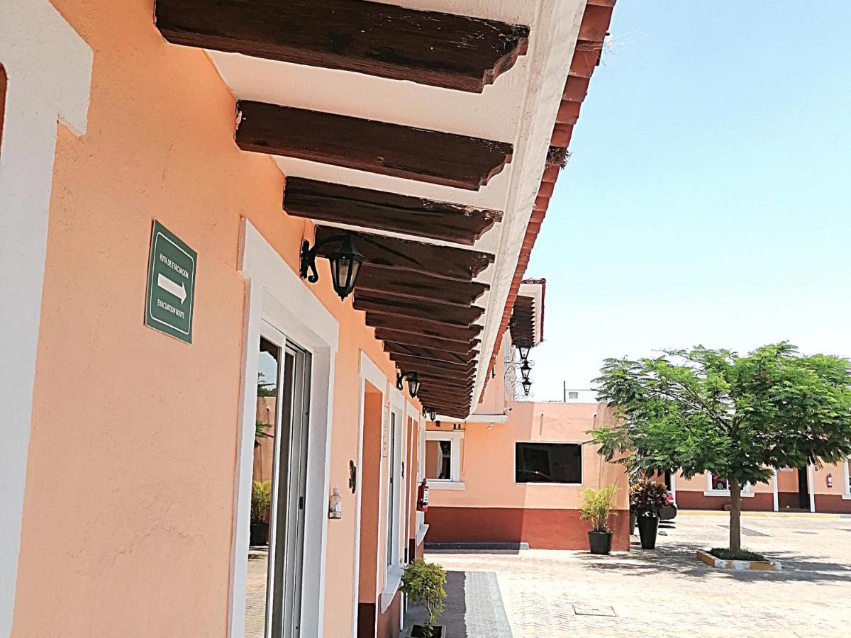 Hotel Aquiles Guadalajara Ngoại thất bức ảnh