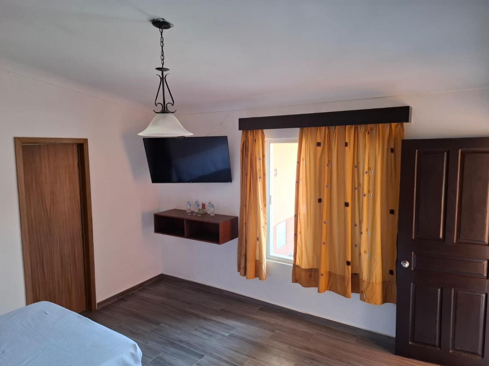 Hotel Aquiles Guadalajara Ngoại thất bức ảnh